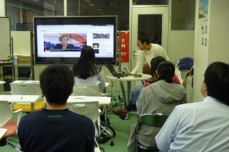 さんかくカフェの様子